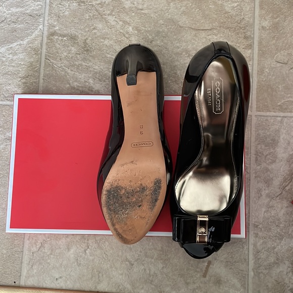 Coach shoes - Picture 3 of 3